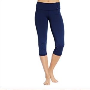 CALIA • Navy Blue Cropped Ruched Active Pants